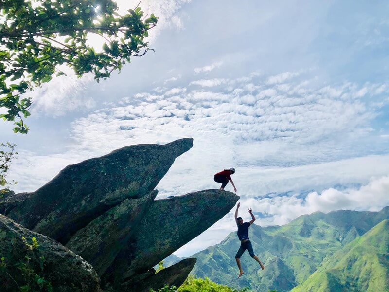 Du lịch Mỏm Cá Heo